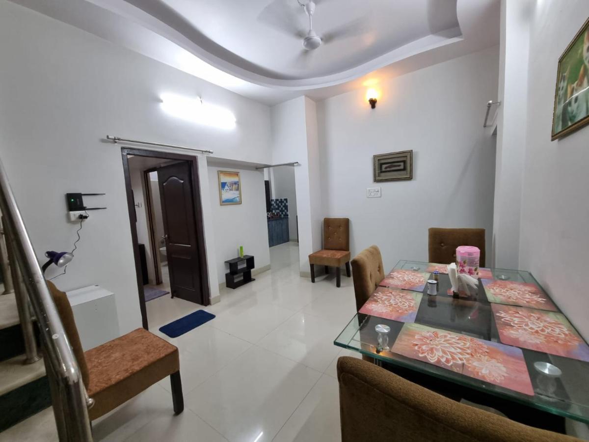 Leela Homestay Jabalpur - Lily - 2 Bhk Luxury Appartment Exteriör bild