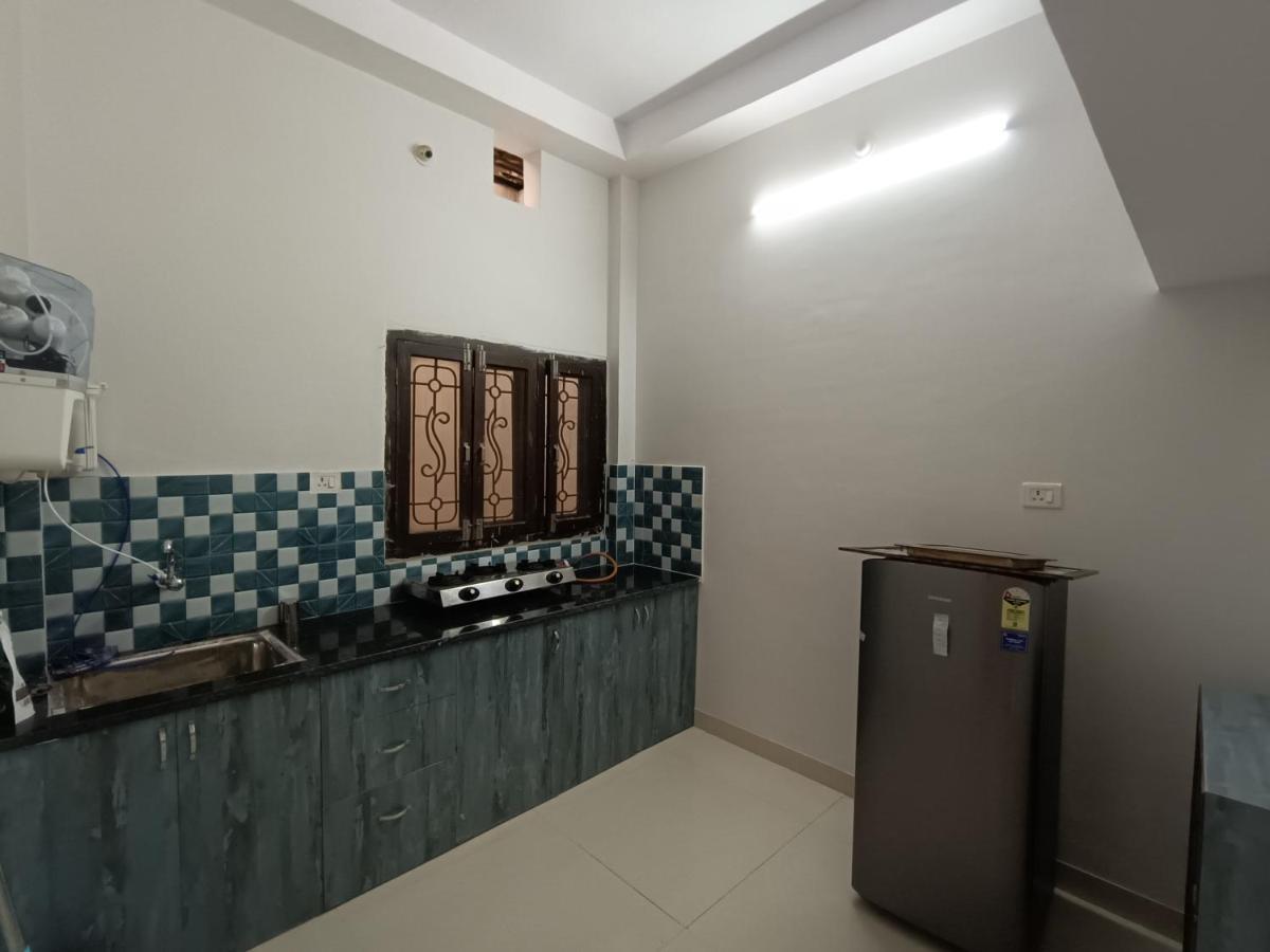 Leela Homestay Jabalpur - Lily - 2 Bhk Luxury Appartment Exteriör bild
